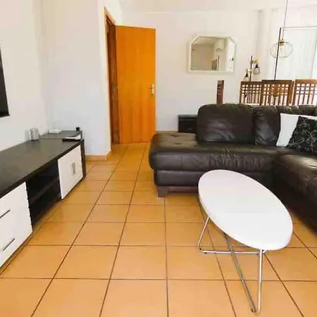 Vibrant Albir Pad Apartment *